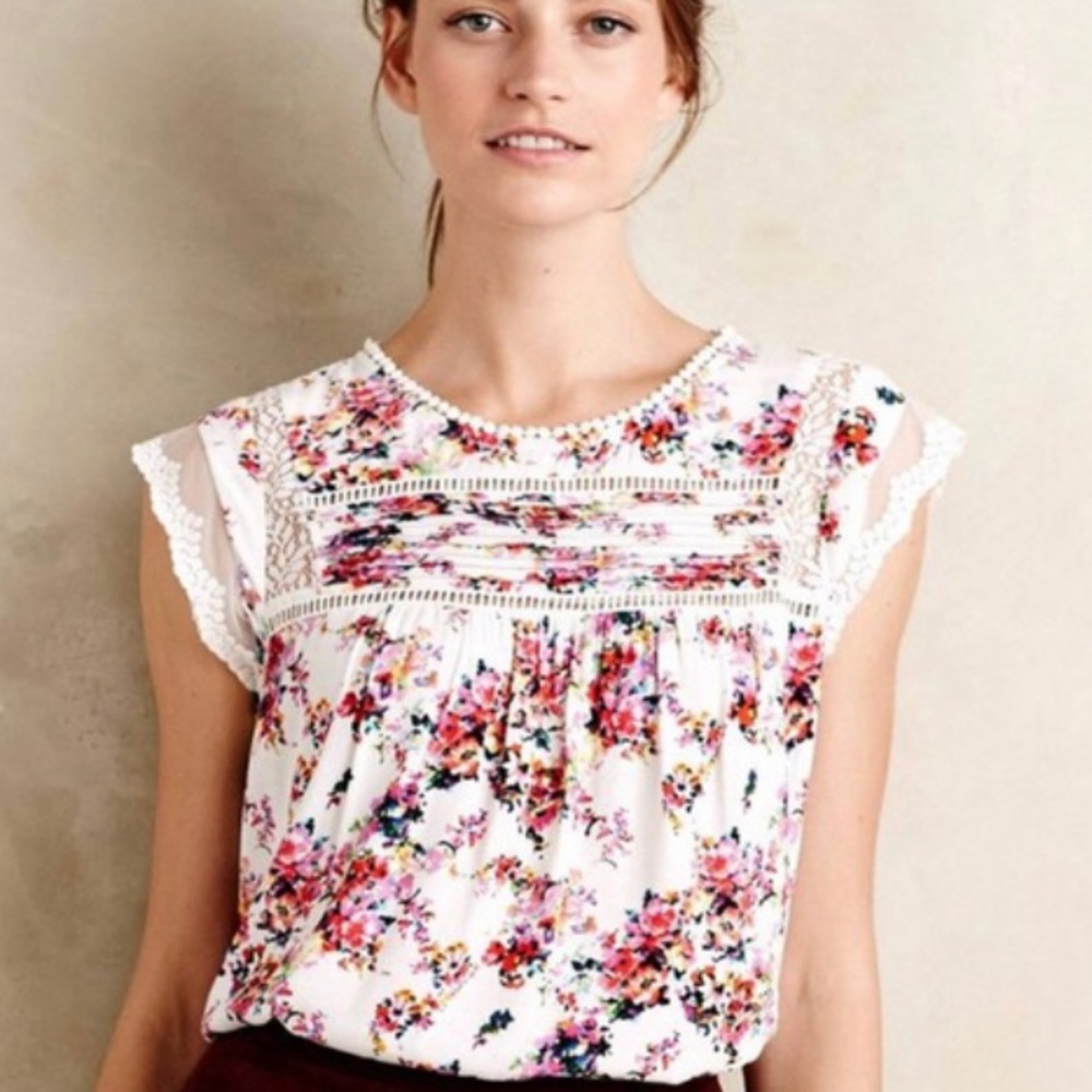 Meadow Rue - Anthropologie floral top, like new